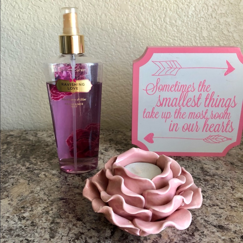 Victoria’s Secret: Ravishing Love ❣️ B2GO free ❣️